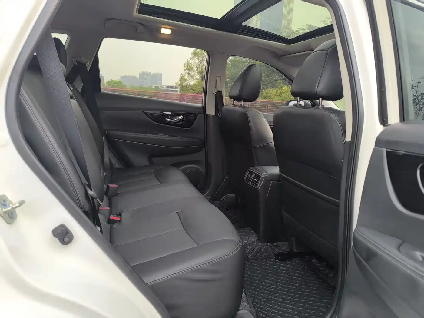 NISSAN QIJUN