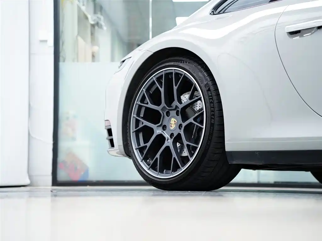 Porsche 911 2023 Carrera 3.0T фото 51