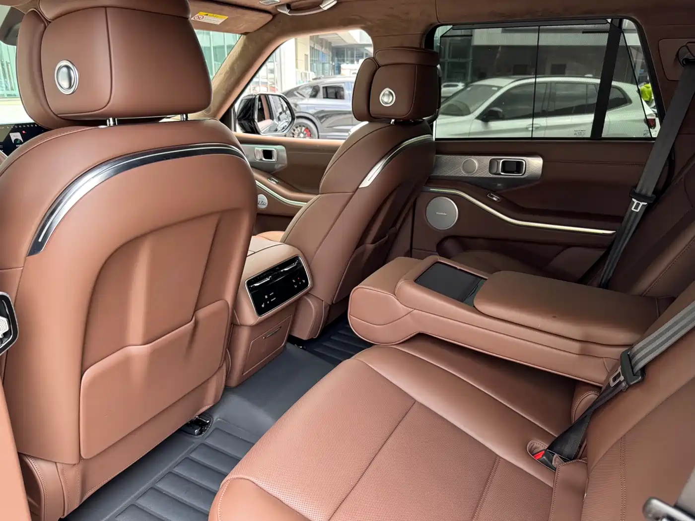 TANK TANK 700 NEW ENERGY