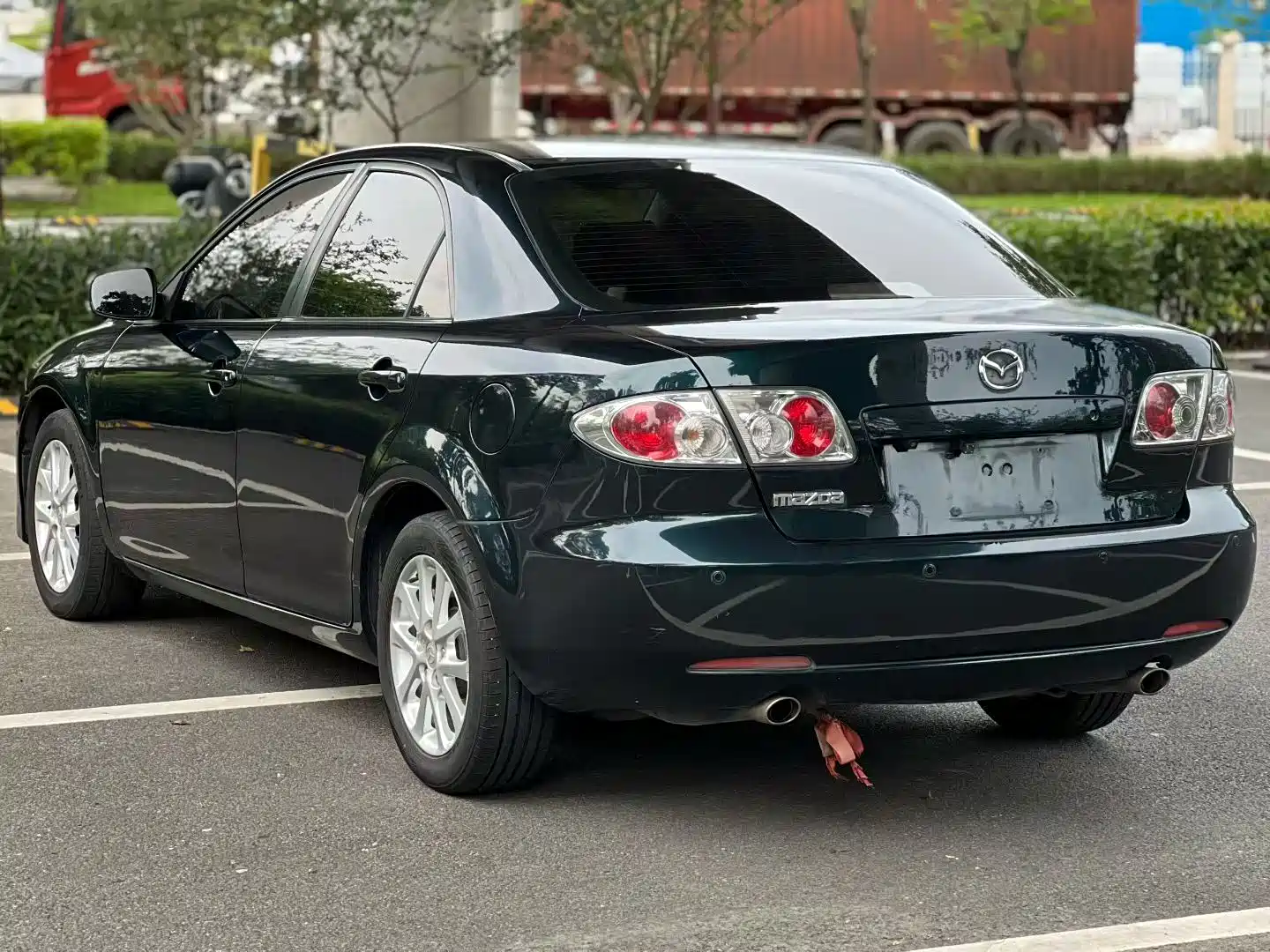 Photo 6 - Mazda 6