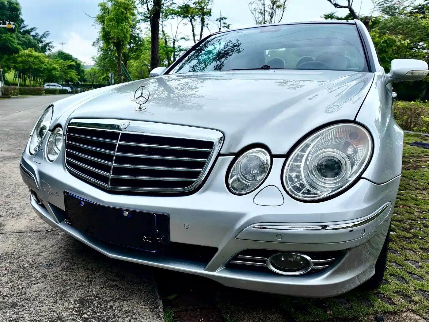 Mercedes-Benz E-Class 2008 Model E 280 Personality Sport Edition фото 12