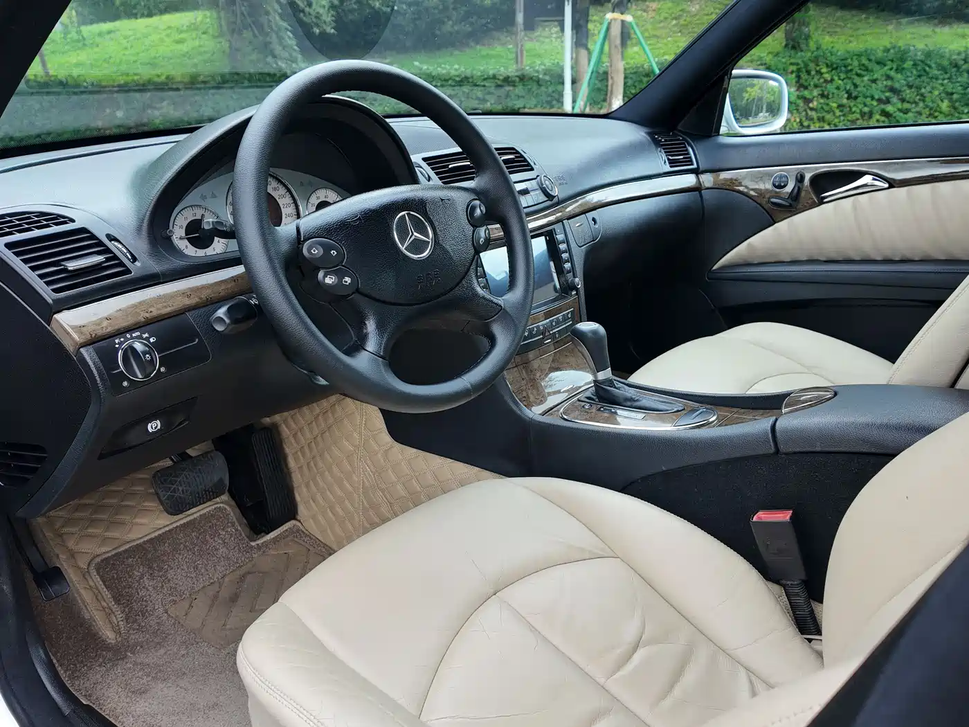 Mercedes-Benz E-Class 2008 Model E 280 Personality Sport Edition фото 43