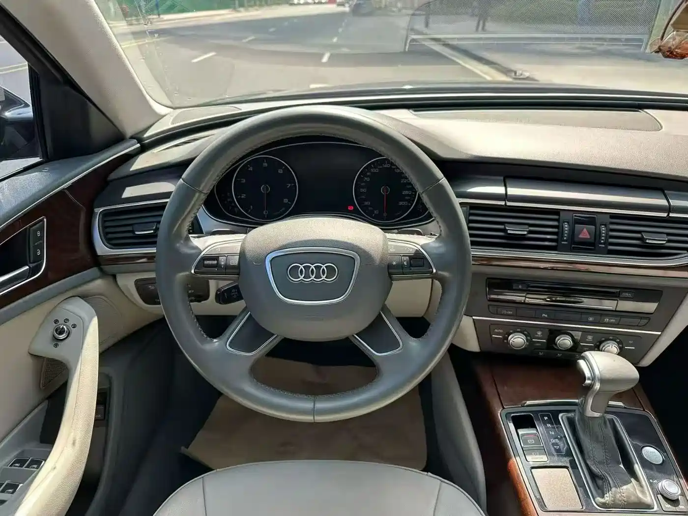 Audi A6L 2014 TFSI Standard фото 6