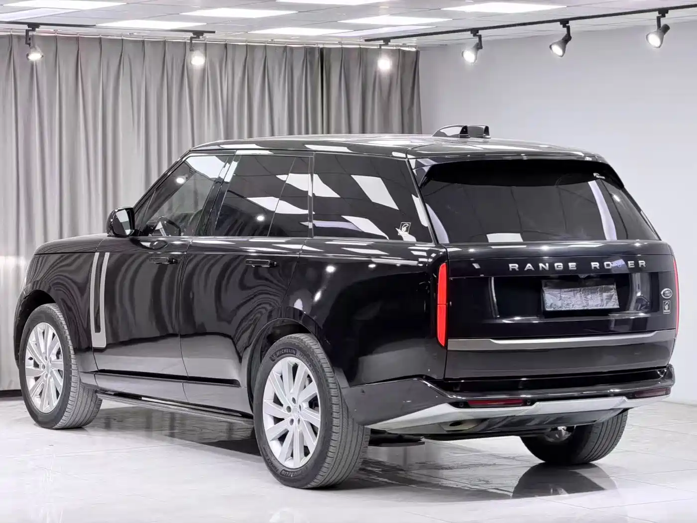 Фото 8 - Land Rover Range Rover