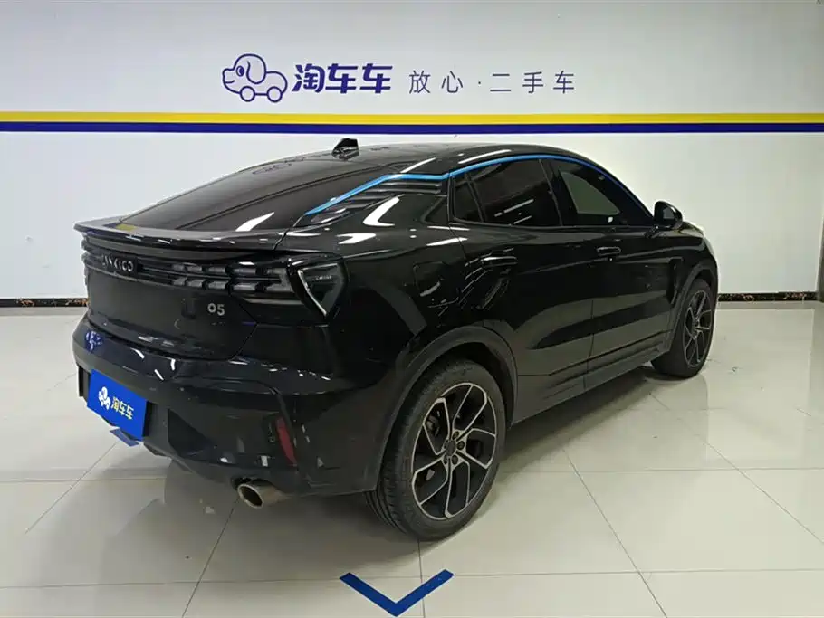 Lynk & Co 05 2020 2.0TD 2WD Shine Halo фото 3