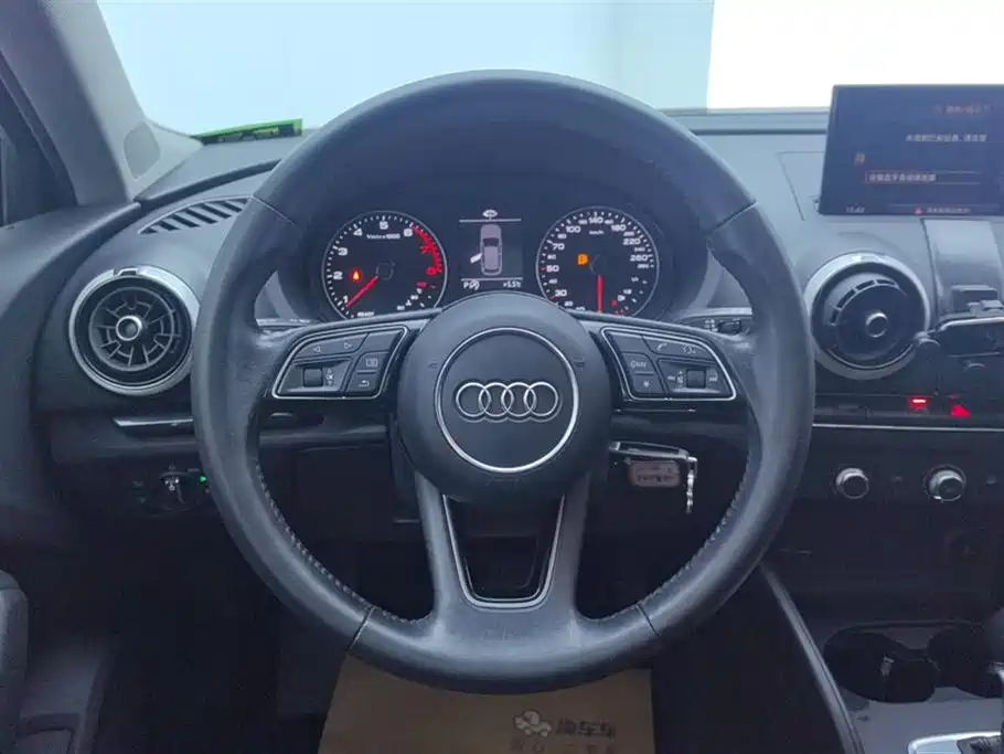 Audi A3 2018 30th Anniversary Sportback 35 TFSI Fashion фото 15