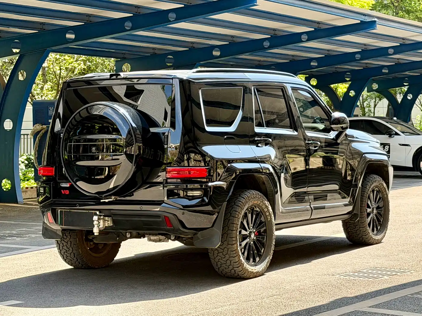 TANK TANK 700 NEW ENERGY