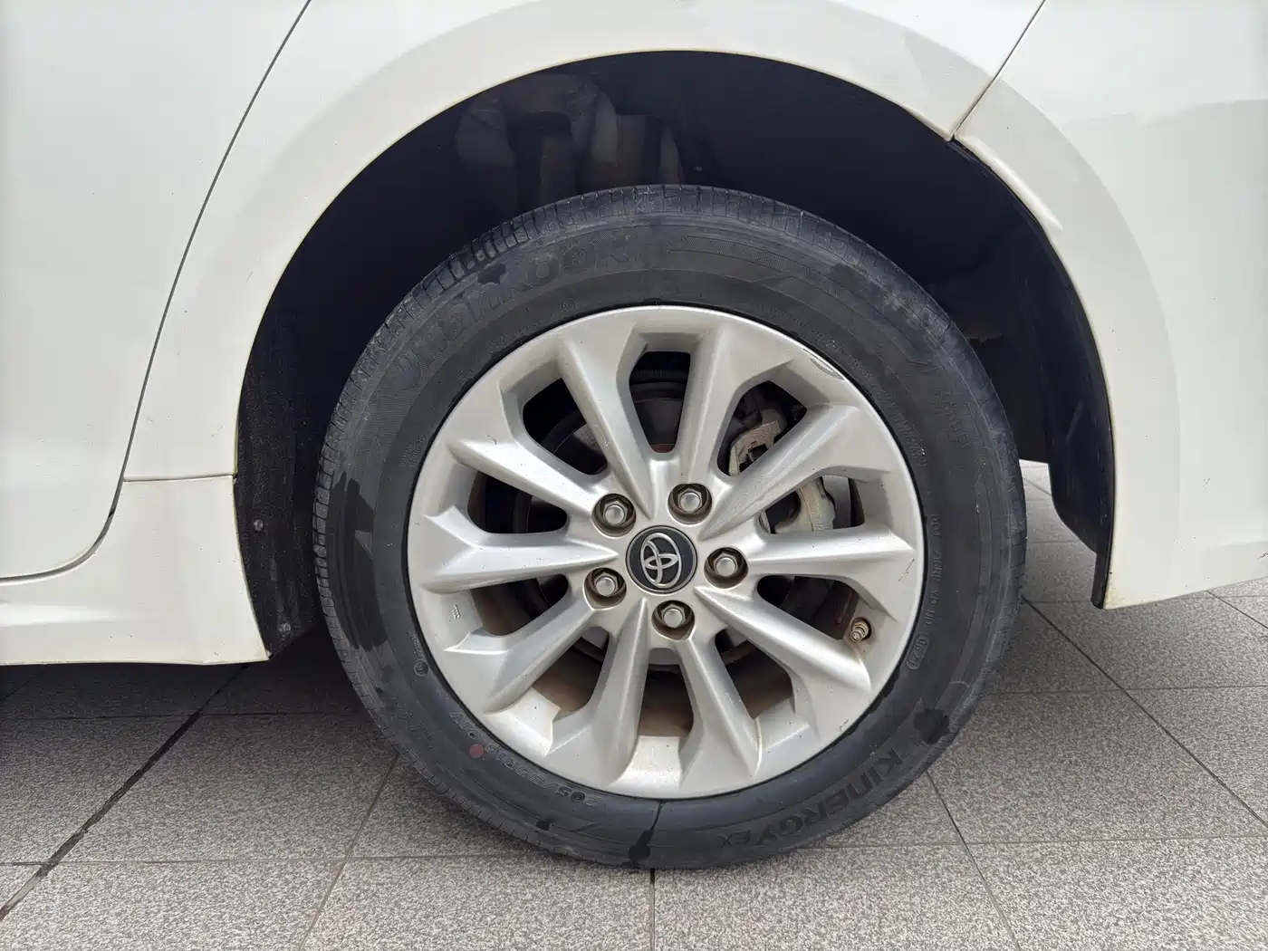 Toyota Corolla 2021 1.2T S-CVT Elite PLUS Edition фото 15