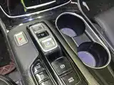 Фото 23 - Hyundai Santa Fe