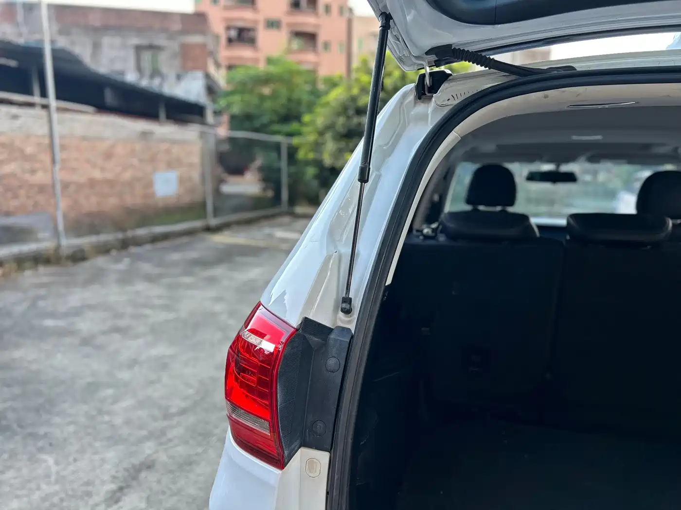 Фото 35 - Haval H6
