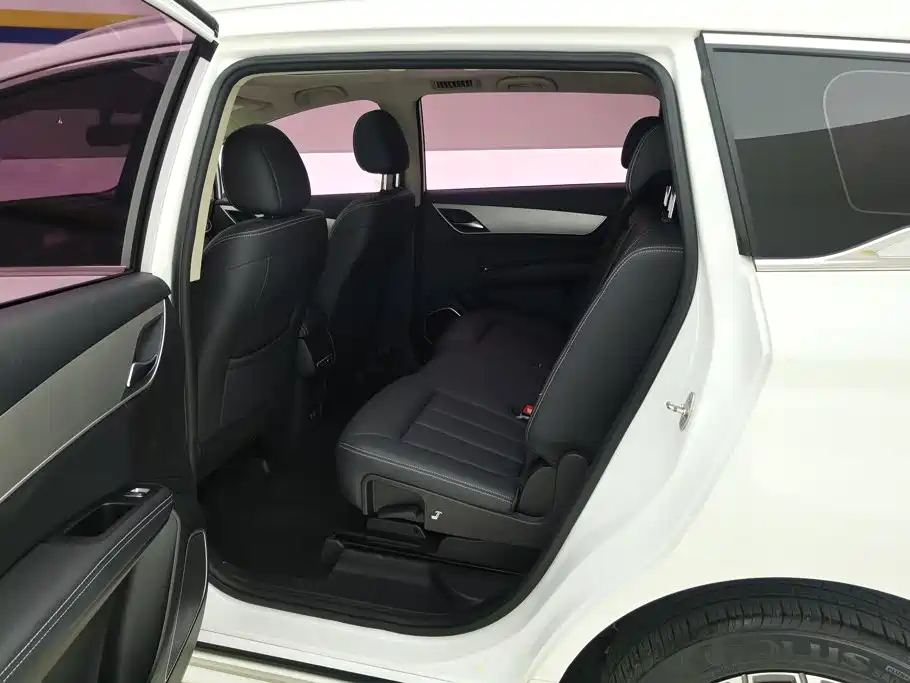 BYD Song MAX 2021 2021 Upgrade 1.5T Automatic Luxury Edition 7-Seater