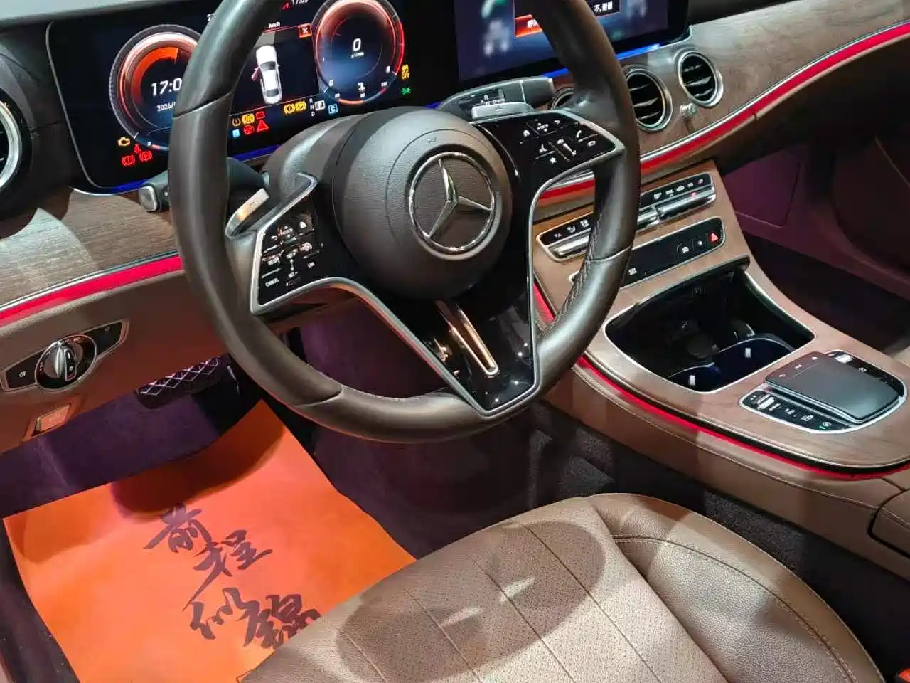 MERCEDES-BENZ E CLASS