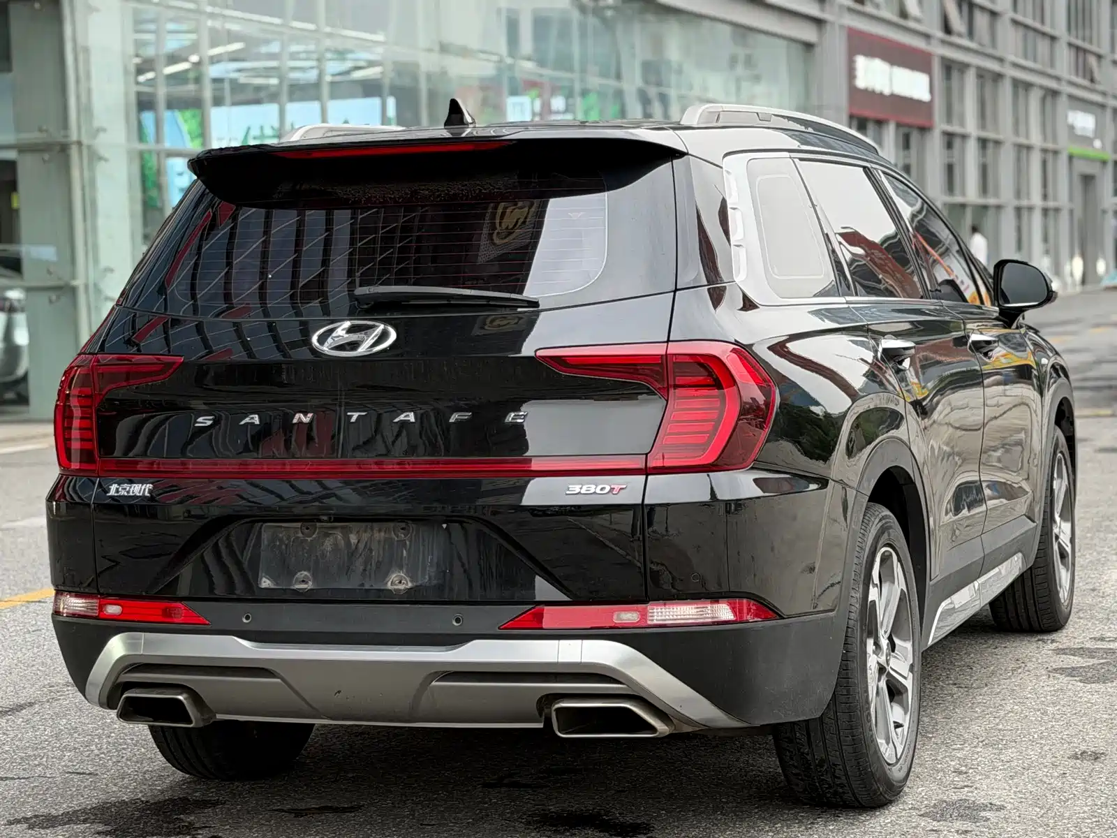 Фото 5 - Hyundai Santa Fe