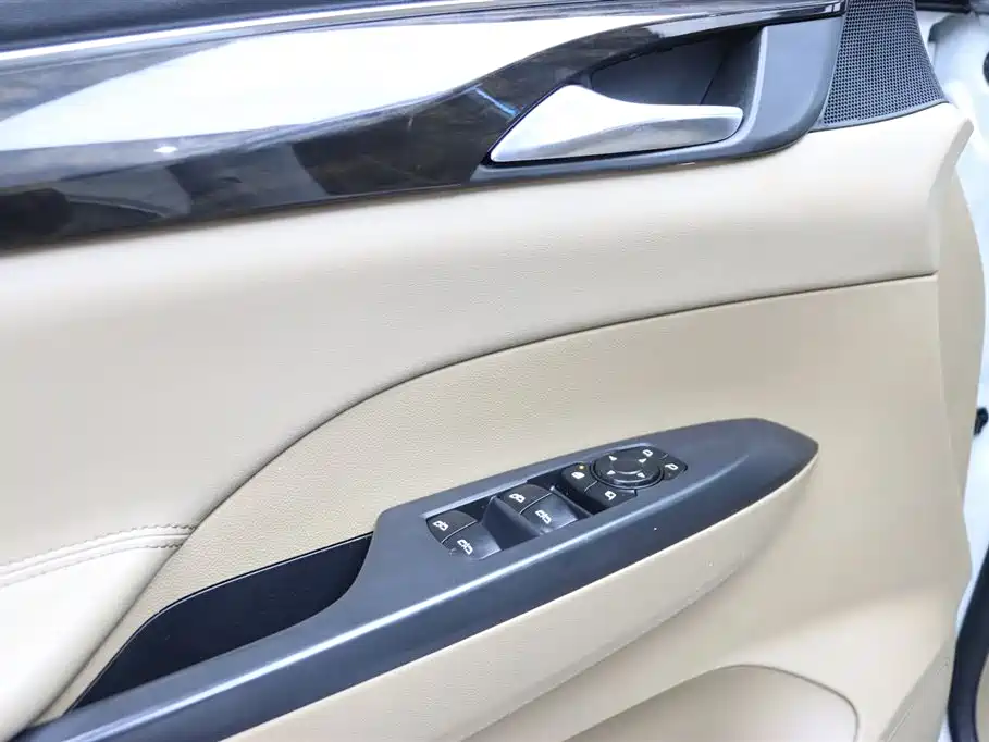 Buick GL8 2018 ES 28T Luxury Type China VI фото 11
