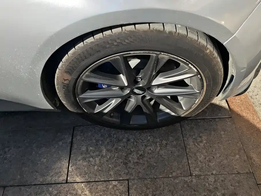 Фото 6 - Cadillac CT5