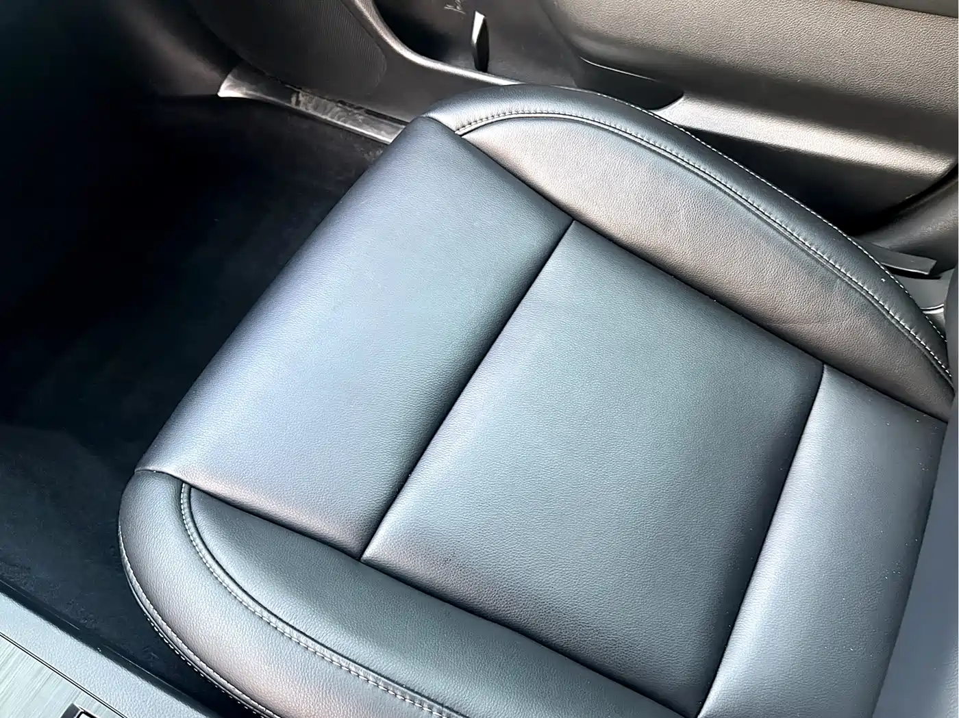 Subaru Outback 2015 2.5i Luxury Navigation Edition фото 9