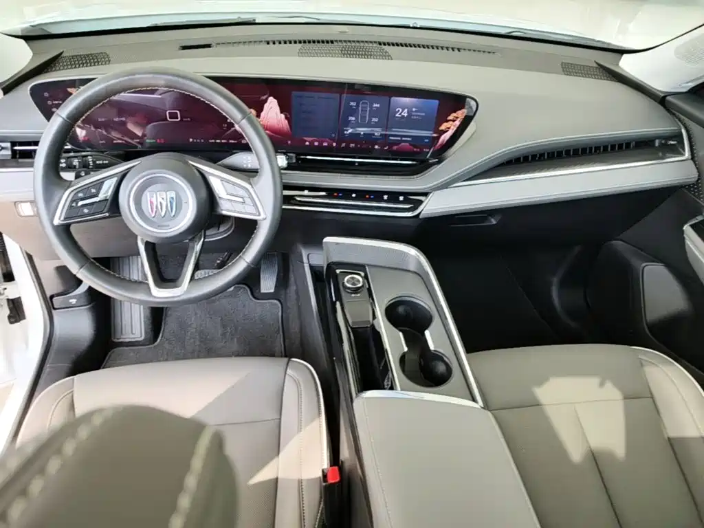 Buick E5 2025 2025 Model 620KM Premium Edition