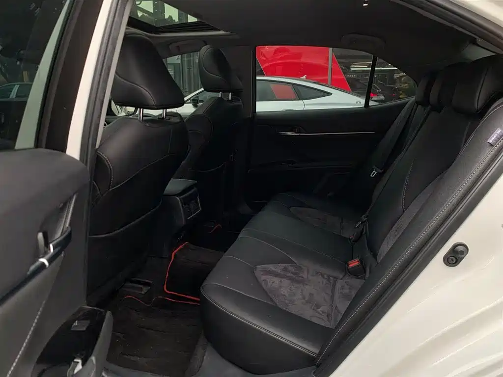 Toyota Camry 2021 2.0S Sporty Edition фото 11