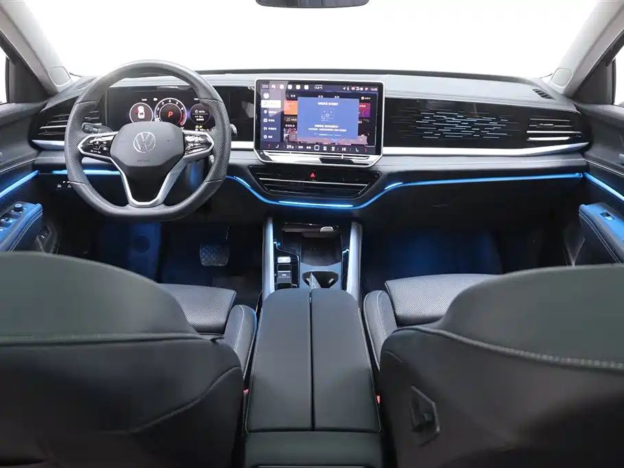 Volkswagen Passat 2025 Pro 380TSI Dragon Glory Edition фото 24