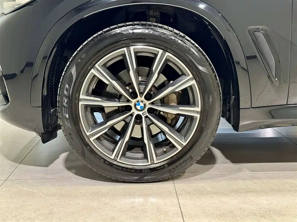 BMW X5 (Import) 2021 xDrive30i M Sport Package фото 10