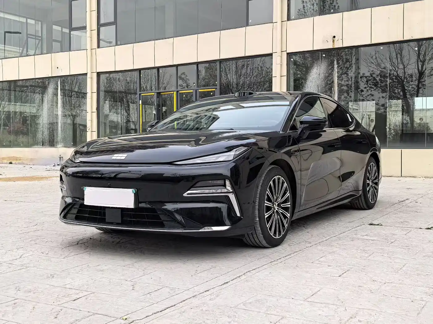 GEELY GALAXY GALAXY SPARKLE 8