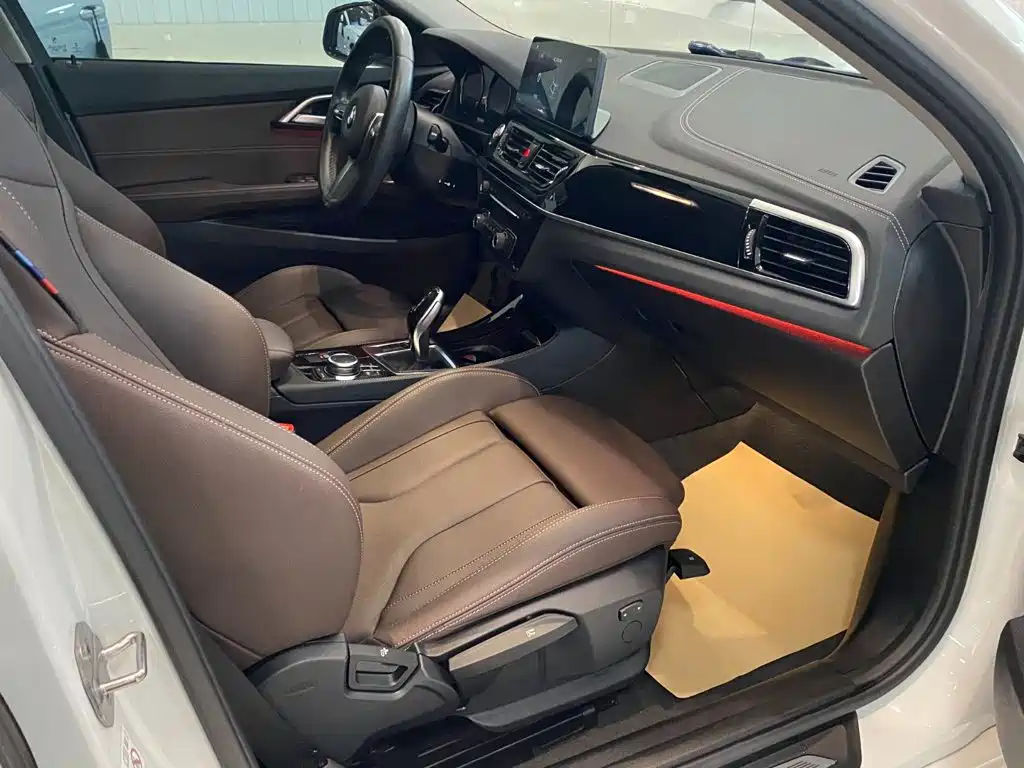 BMW 1 Series 2023 2023 125i M Sport Shadow Edition