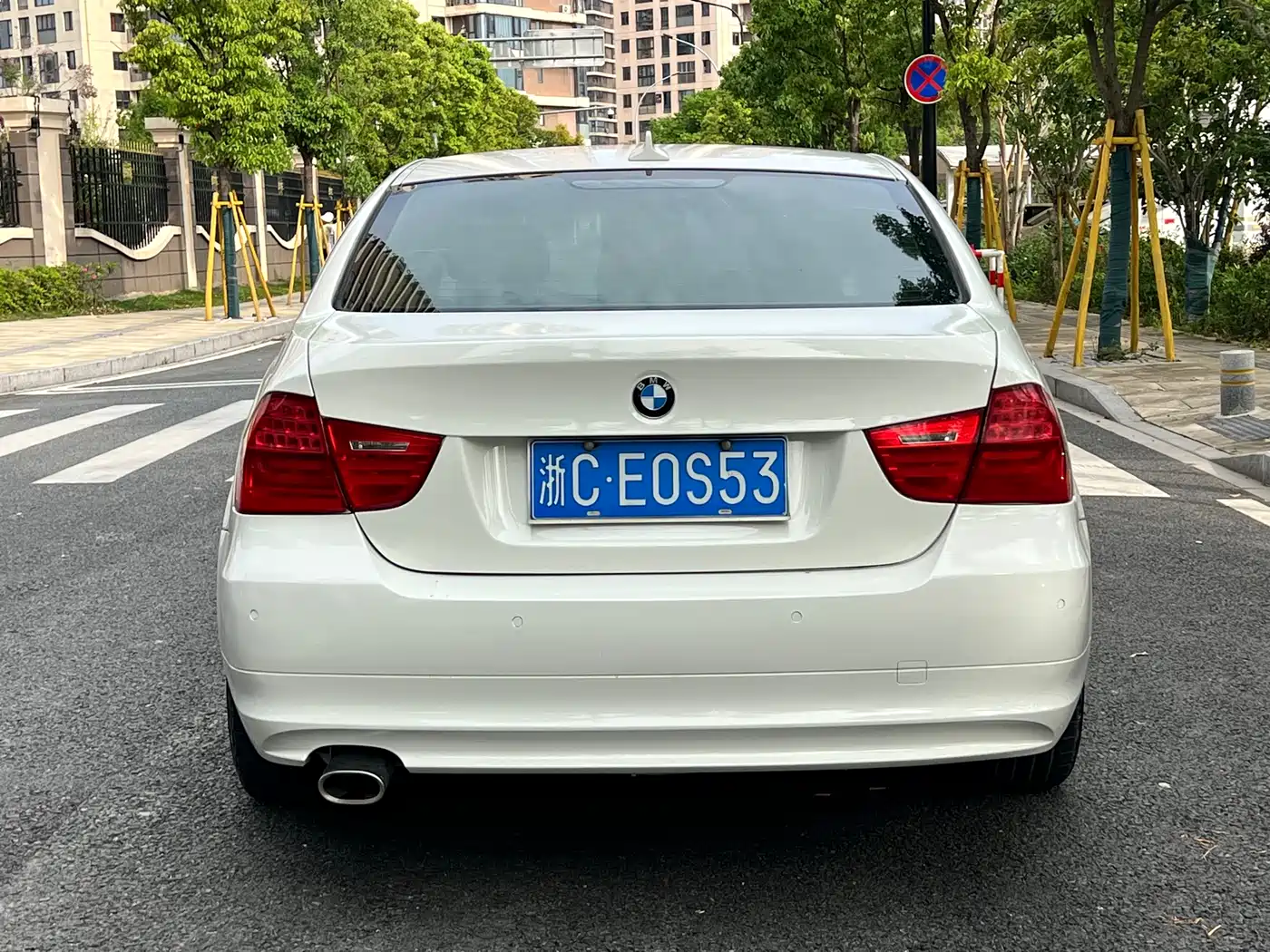BMW 3 Series 2012 320i Luxury фото 6