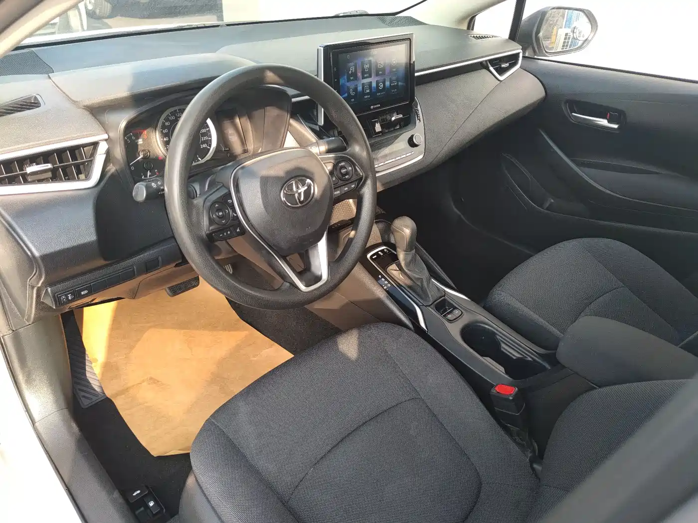 Toyota Corolla 2019 1.2T S-CVT GL-i Elite Edition фото 6