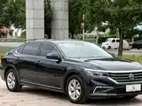 صورة 3 - Volkswagen Passat