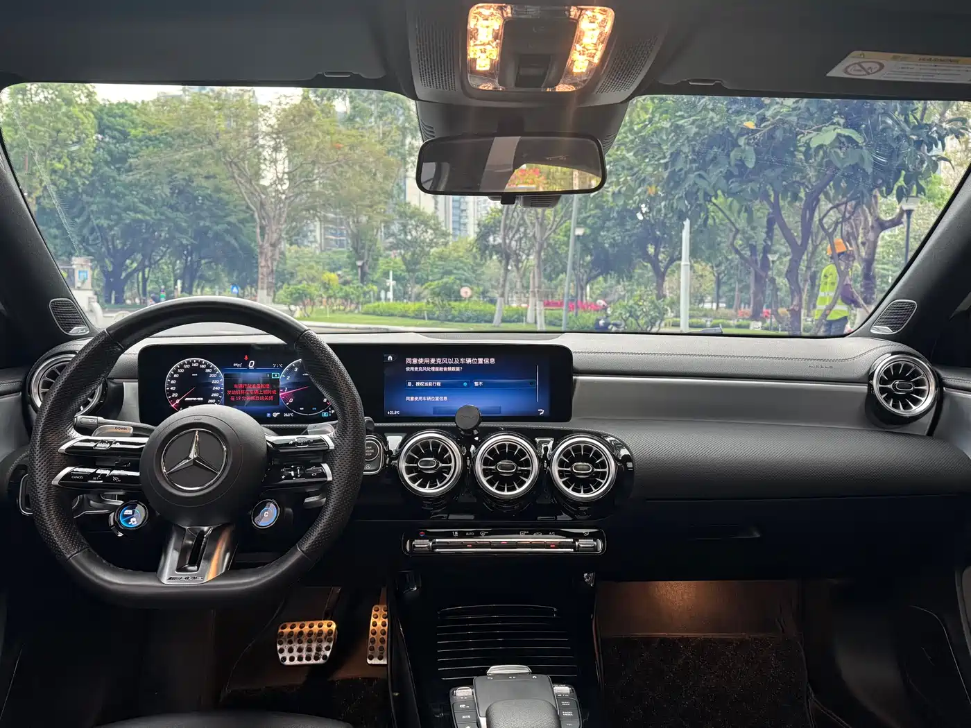 Mercedes-Benz A-Class AMG 2024 AMG A 35 L 4MATIC фото 9