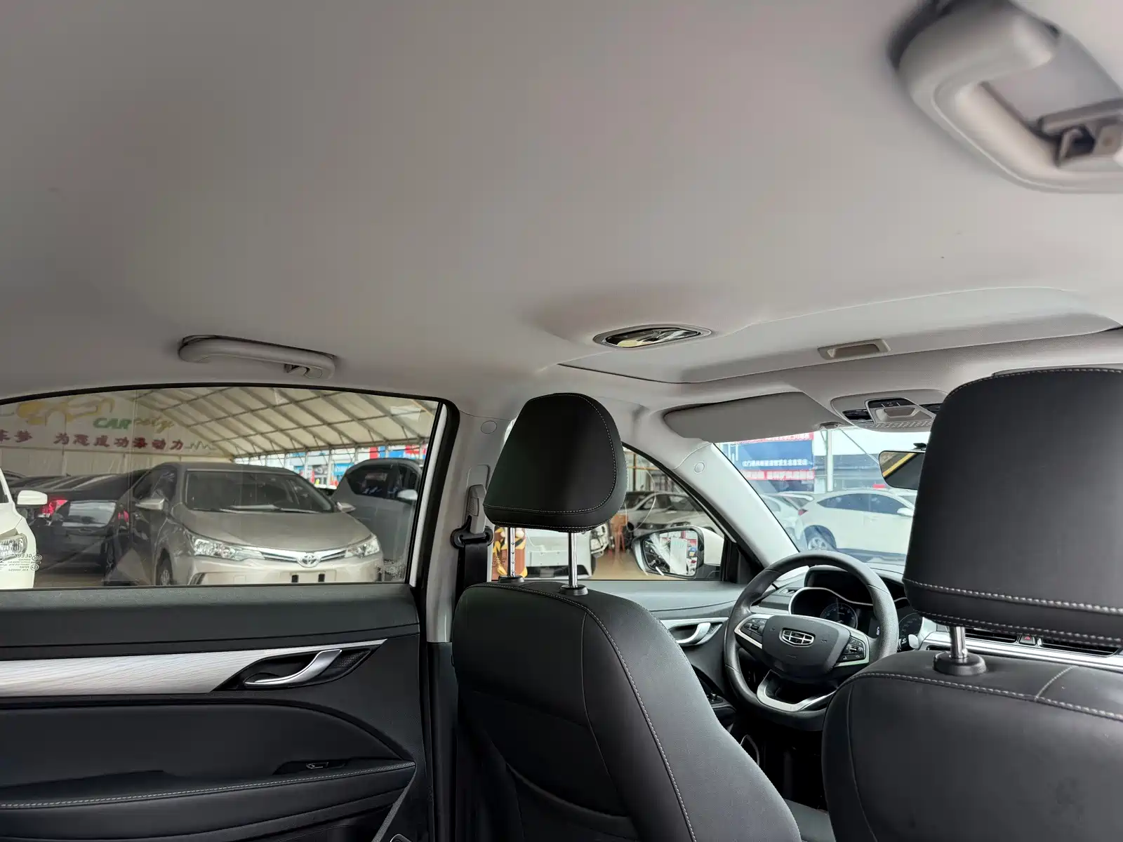 Фото 20 - Geely Emgrand