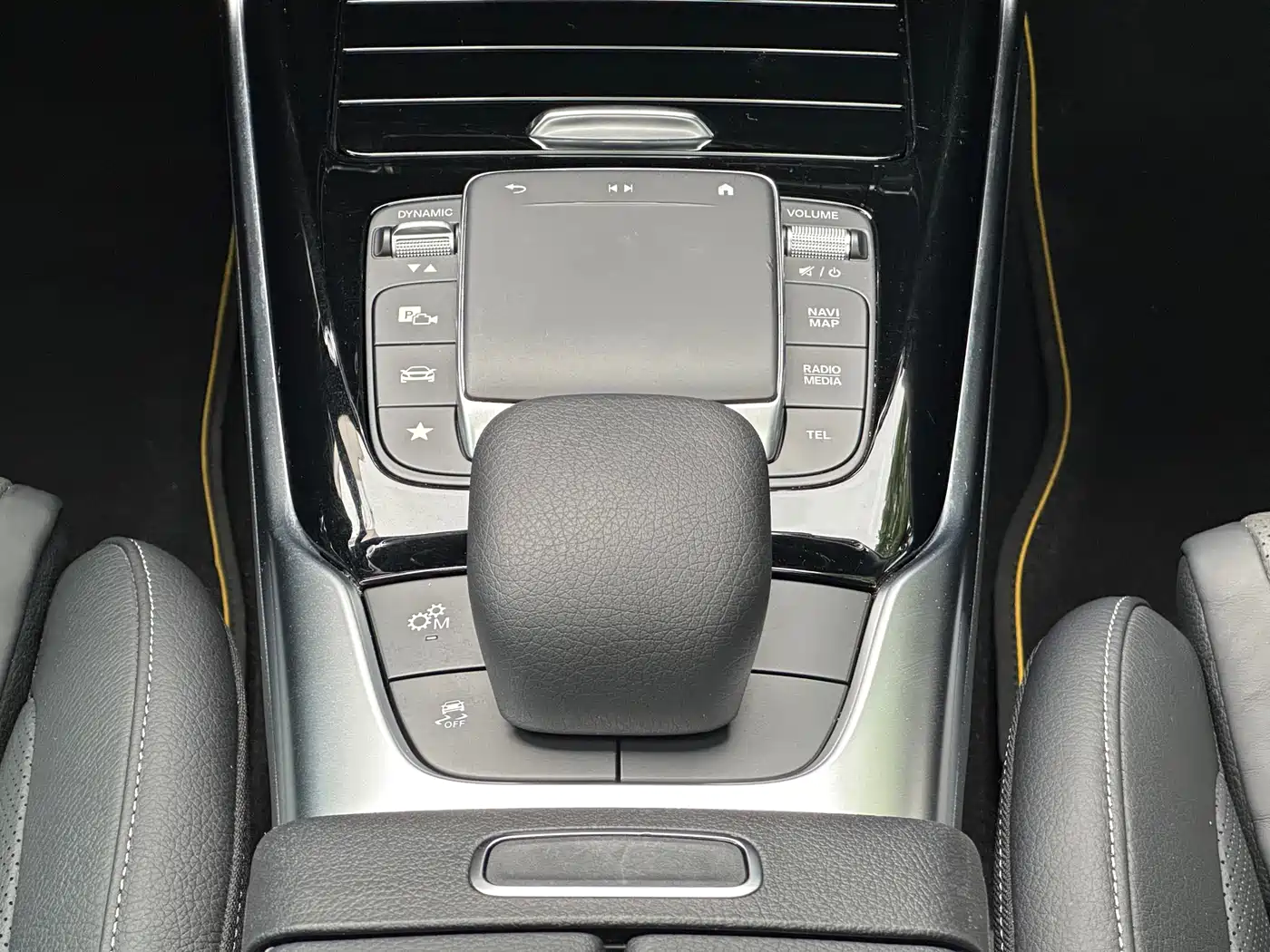Mercedes-Benz A-Class AMG (Import) 2023 AMG A 35 4MATIC Sun Edition фото 7
