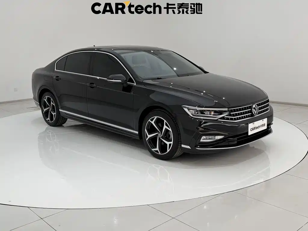 Volkswagen Magotan, миниатюра 2