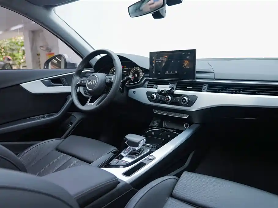 Audi A4L 2020 40 TFSI Fashion Dynamic Edition фото 9