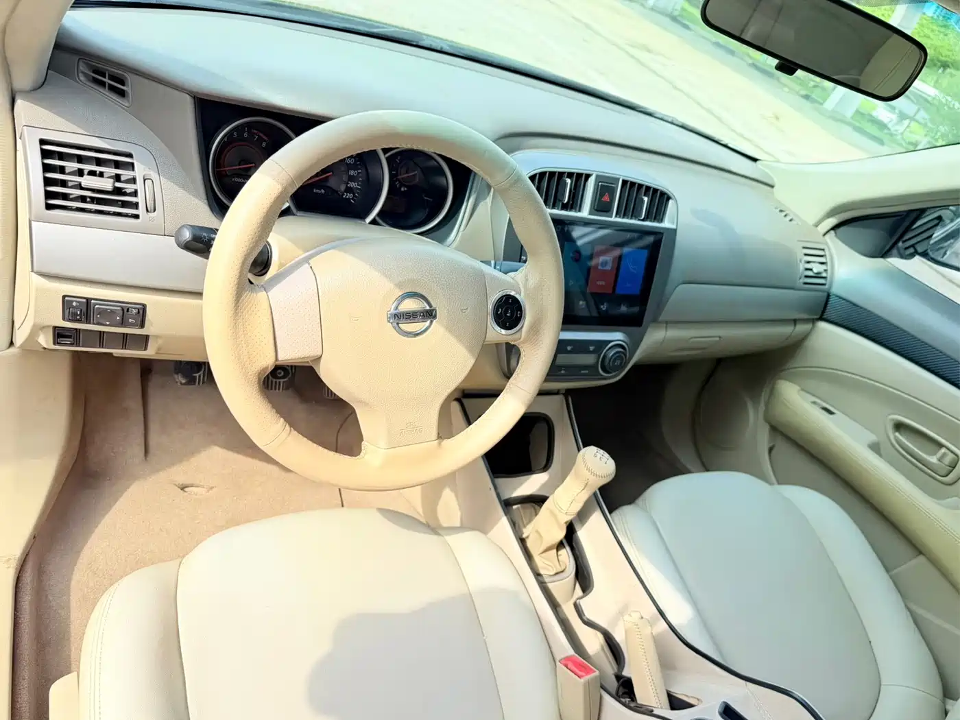 Фото 10 - Nissan Sylphy