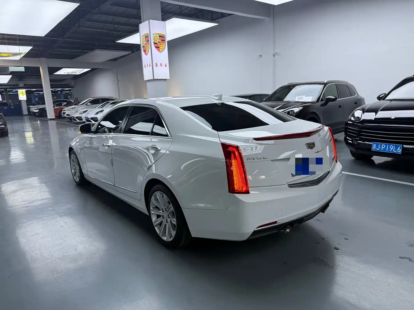 Cadillac ATS-L 2017 28T Technology фото 12
