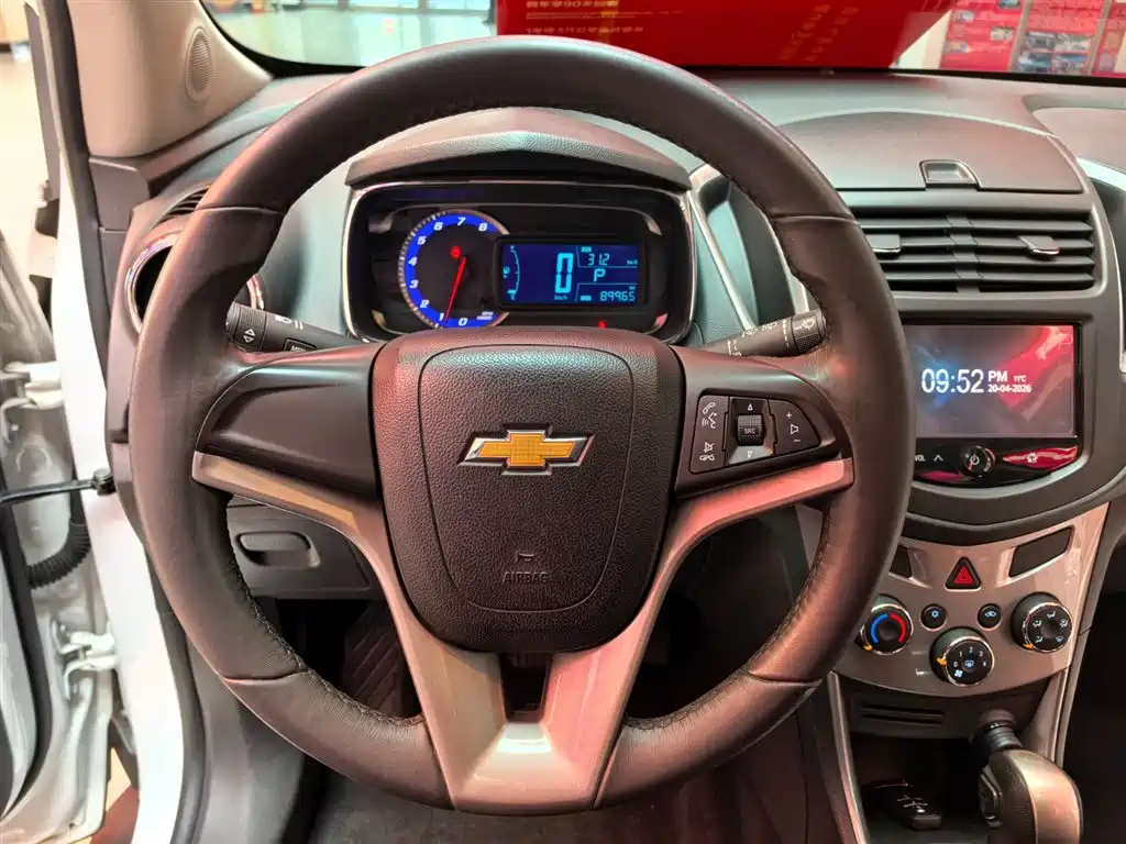 Chevrolet Trax 2014 1.4T Automatic 2WD Luxury фото 13