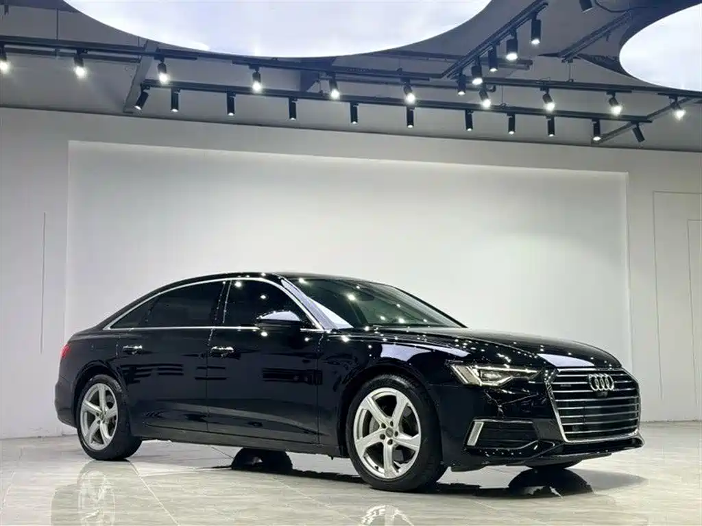 Audi A6L 2021 45 TFSI quattro Exclusive Elegance фото 11