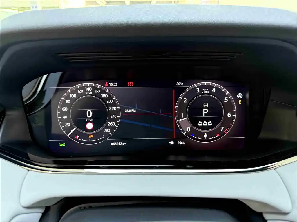 Land Rover Range Rover Evoque 2020 249PS R-DYNAMIC SE Sport Tech Edition фото 10
