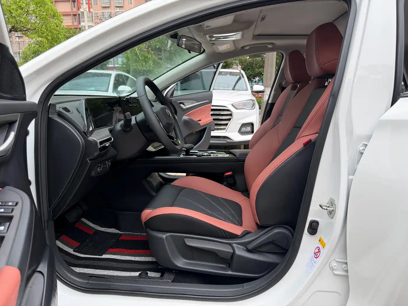Changan Eado 2024 2023 Enjoy Edition PLUS Blue Whale NE 1.4T GDI DCT Premium Edition