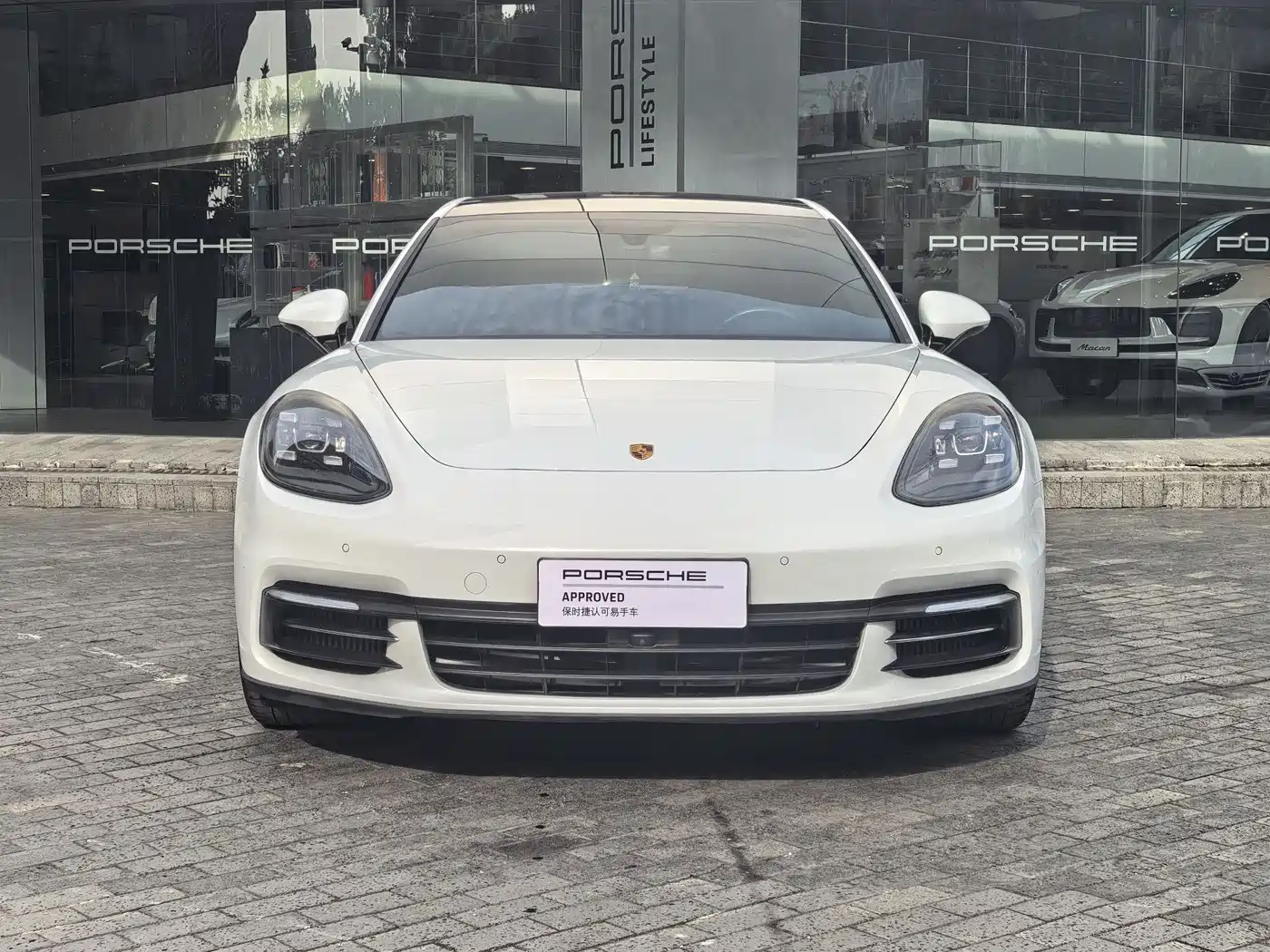 Porsche Panamera 2019 Panamera 4 Executive Long Wheelbase 2.9T фото 2