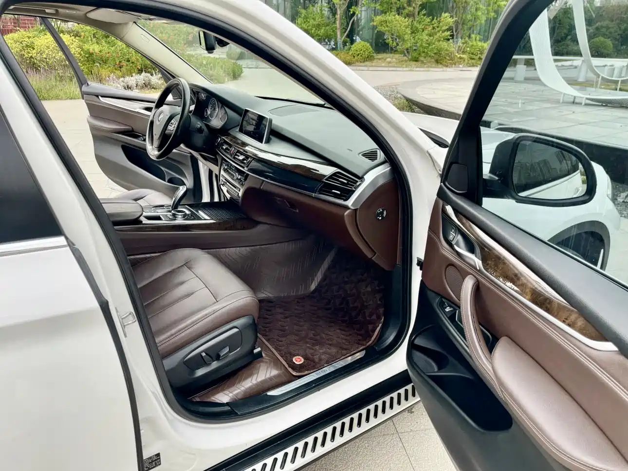 BMW X5 (Import) 2014 xDrive35i Leading фото 10