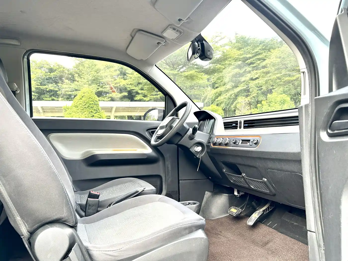Фото 14 - Wuling Motors Hongguang MINIEV