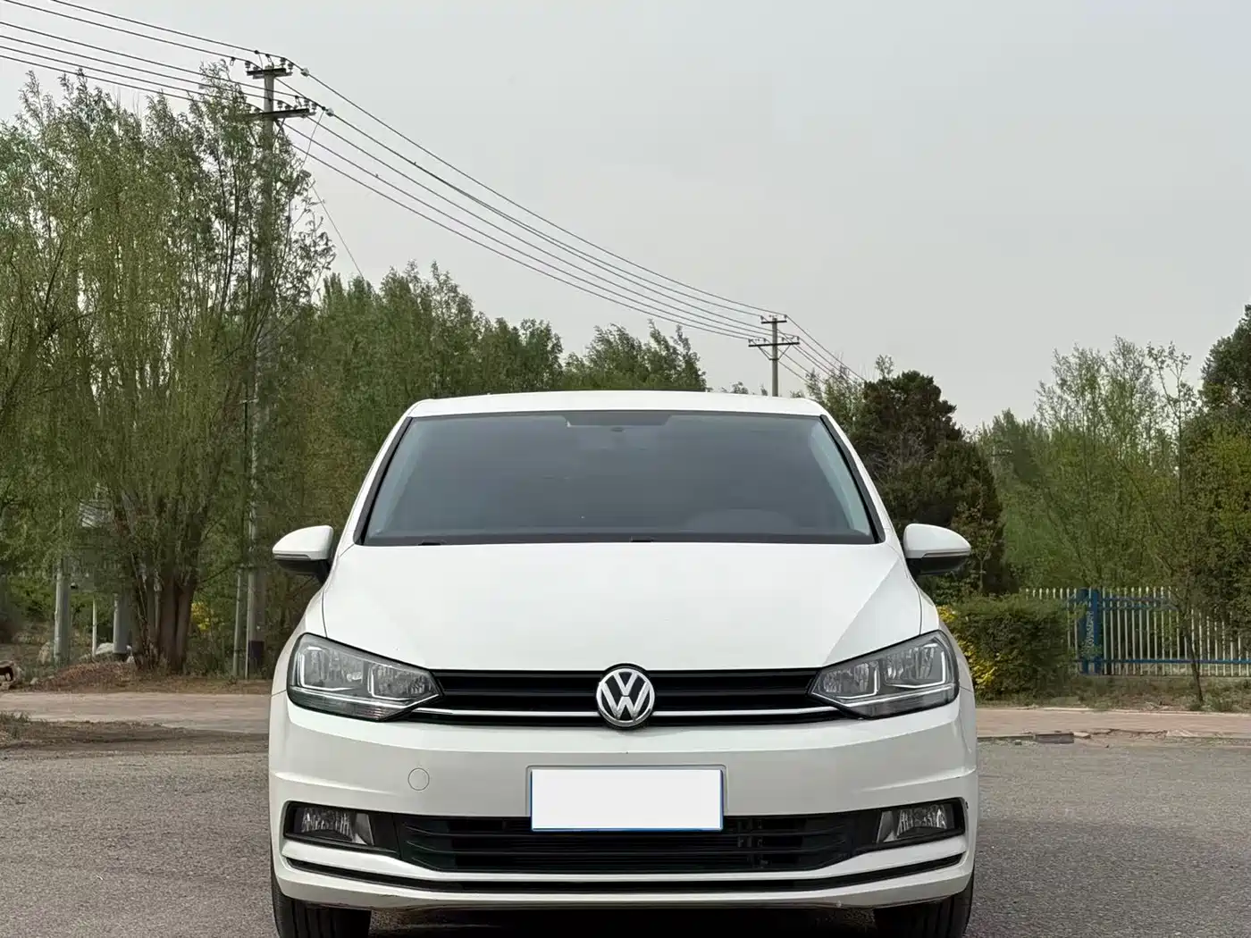 Volkswagen Touran 2018 Touran L 280TSI DSG Trendline 7-seater China V фото 2
