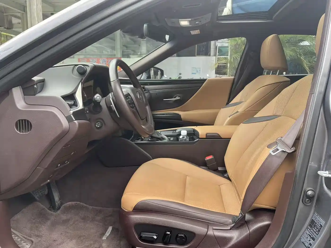 Lexus ES 2021 200 Excellence Edition фото 6
