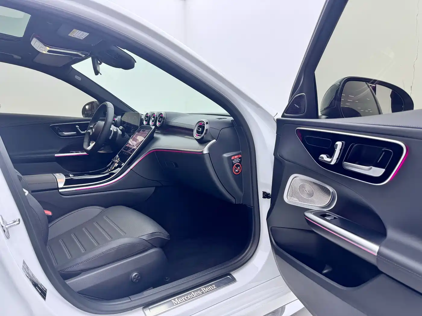 Mercedes-Benz C-Class 2023 C 260 L Sport фото 6