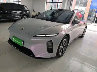 NIO ET5