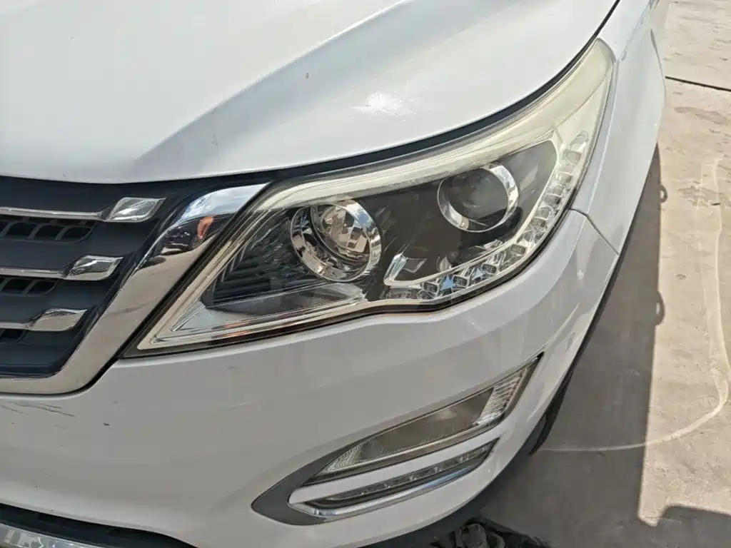 Baojun 560 2017 2016 1.8L iAMT Elite