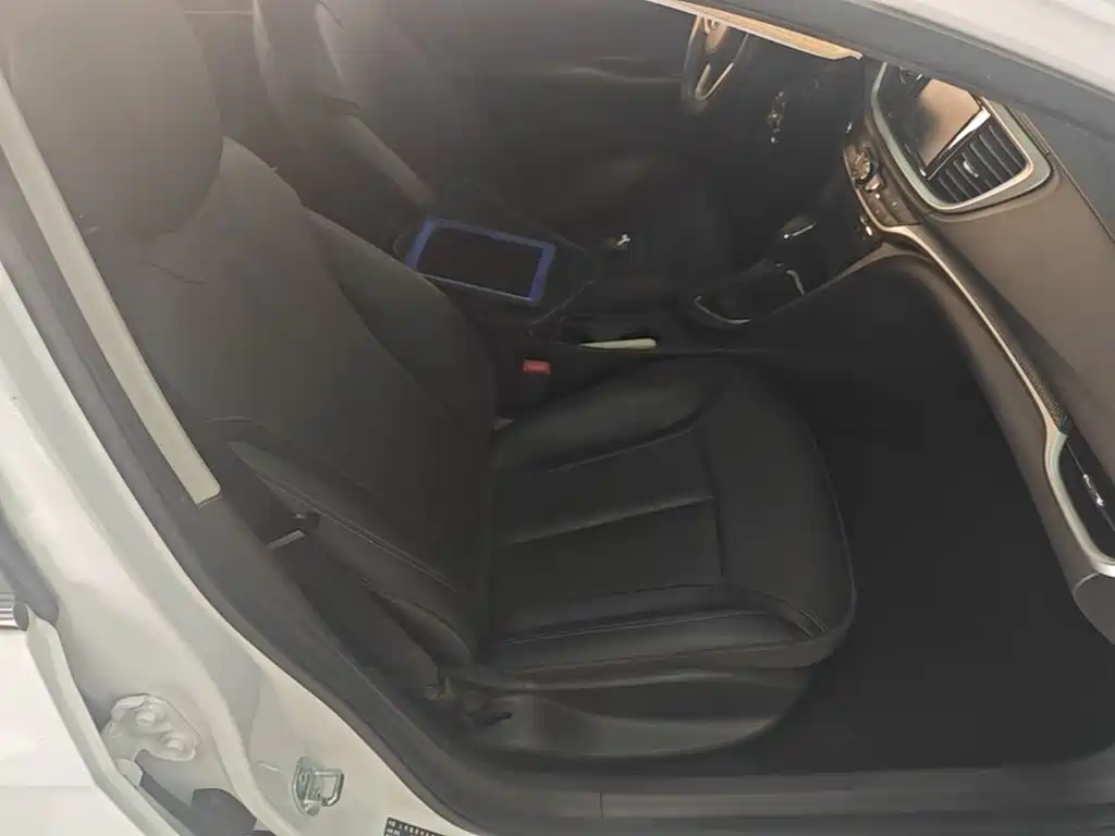 Buick Excelle GT 2020 2019 18T Auto Connected Elite China VI