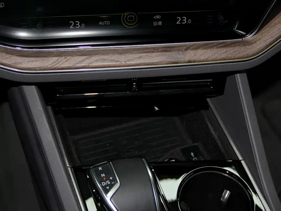 Photo 27 - Volkswagen Touareg